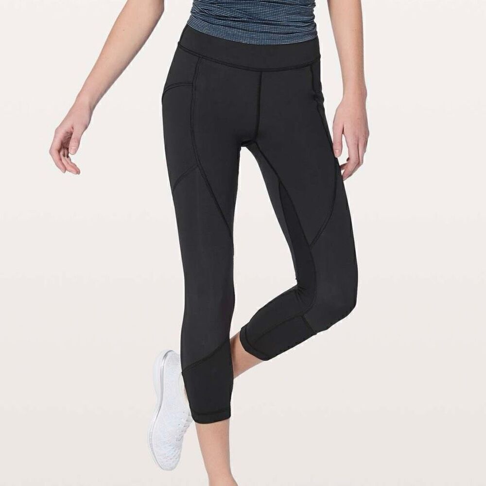 Lululemon match point 23” grey ribbed cropped pocket leggings size 8
